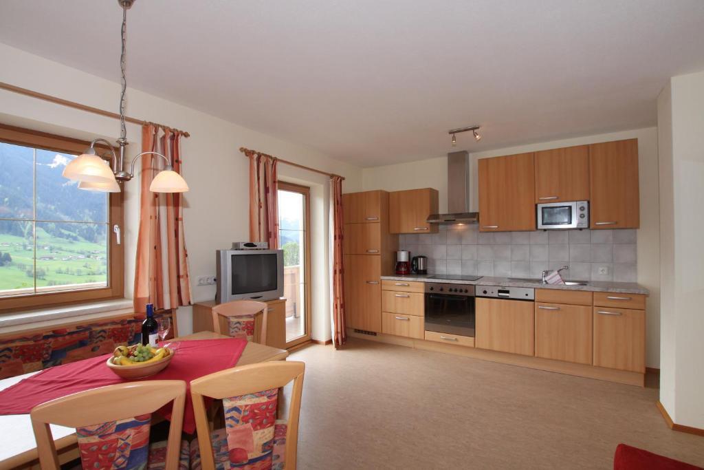Bauernhof Hundbichl Villa Brixen im Thale Szoba fotó