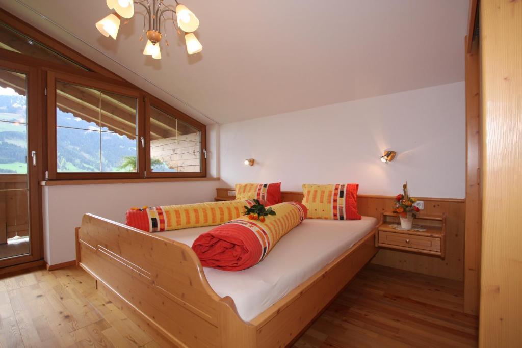 Bauernhof Hundbichl Villa Brixen im Thale Szoba fotó